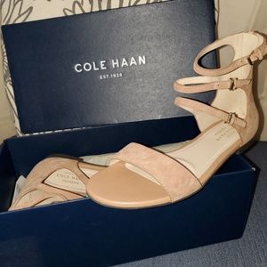 🌻NIB~COLE HAAN Cielo Sandals
